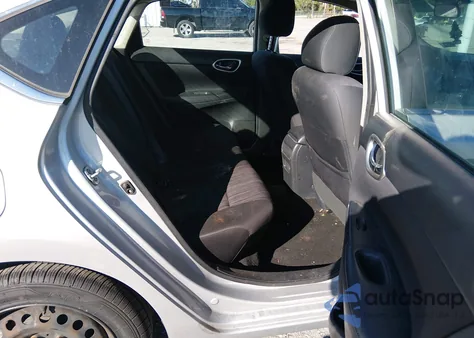 2017 Nissan Sentra Sv z USA, uszkodzony, nr VIN 3N1AB7AP5HL693328